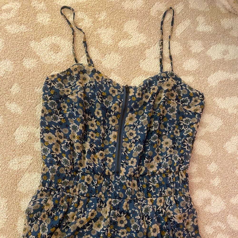 Floral Romper - Picture 1 of 4